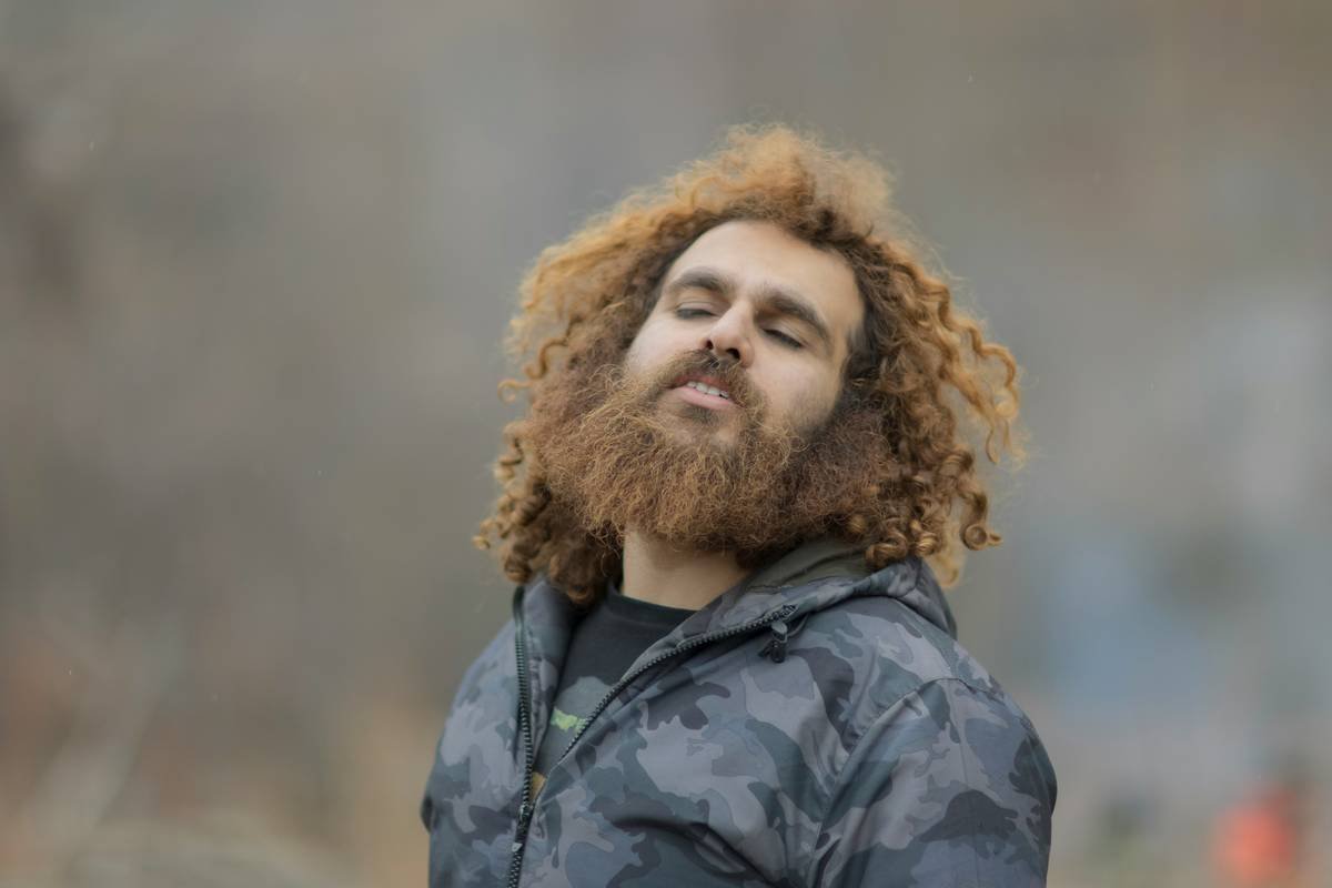Why Your Coarse, Curly, or Thick Beard Needs a Textured Beard Brush (And Not Just Any Bristle Will Do)